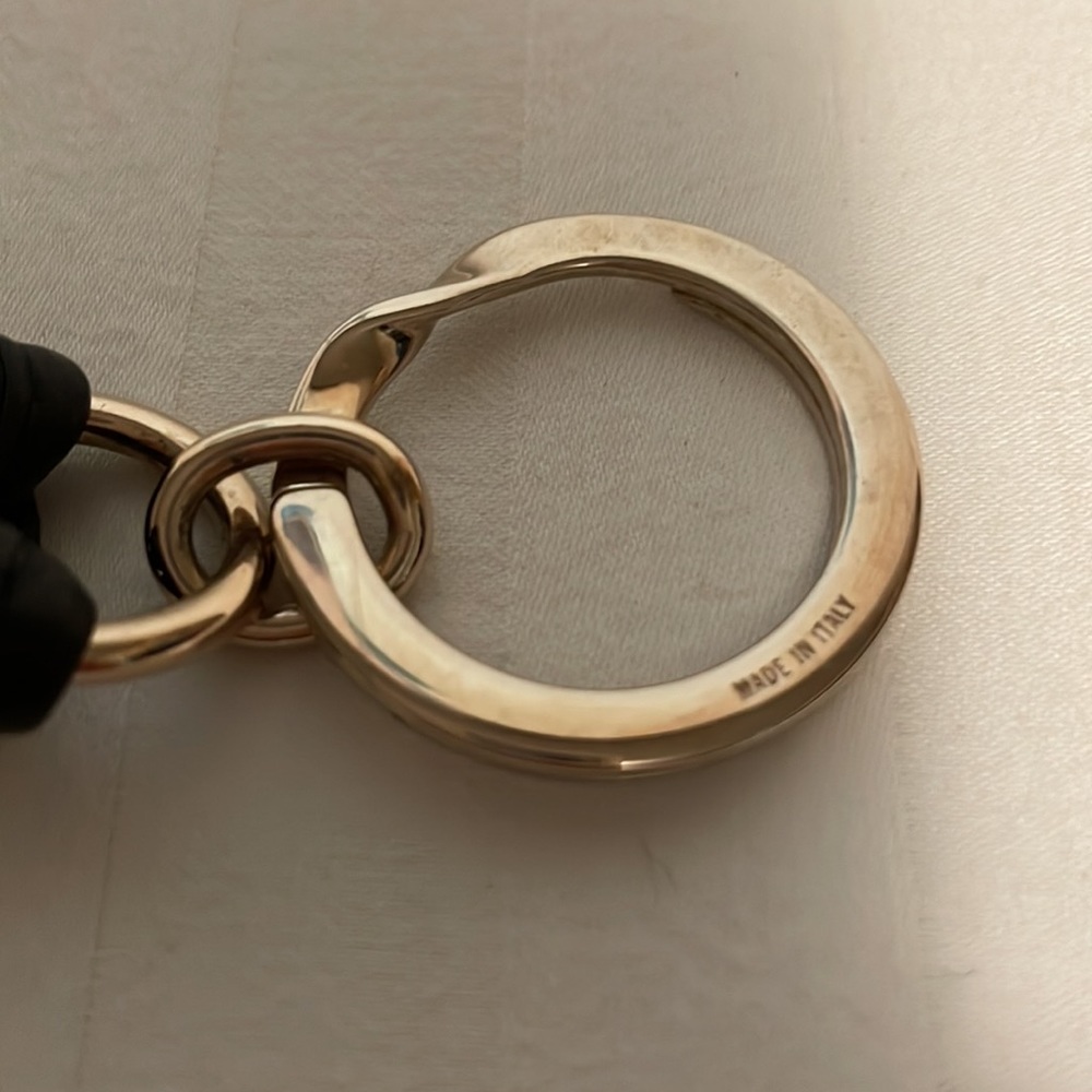 Gucci Keychain - Picture 4 of 5